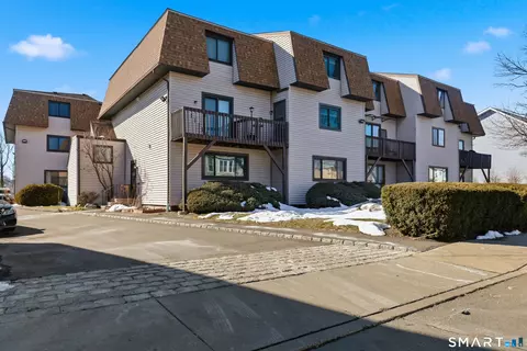 29 High St #F, Norwalk, CT 06851