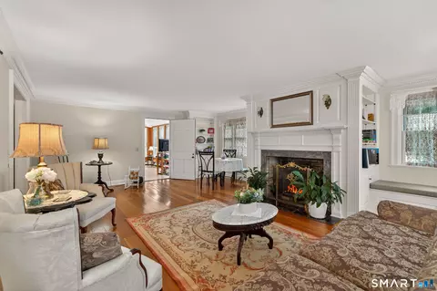 85 Cherry Hill Rd, Branford, CT 06405