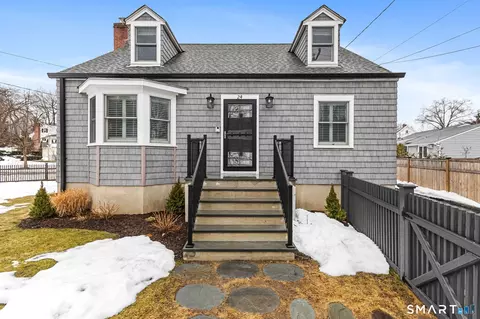 24 Taylor Dr, Greenwich, CT 06807