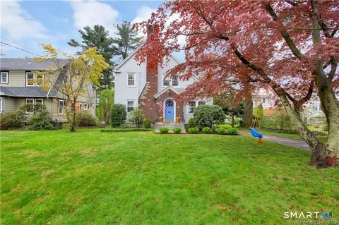 15 Tremont Ave, Stamford, CT 06906