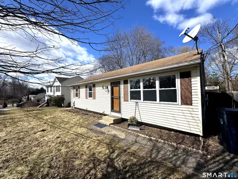 6 Evanoski Ln, Plymouth, CT 06782