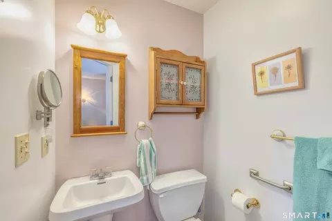 Bath - 267 High St, Willimantic, CT 06226 photo 1 of 4