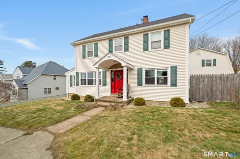 180 Randolph Rd, Middletown, CT 06457