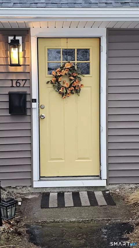 167 Wepawaug Dr, Milford, CT 06461