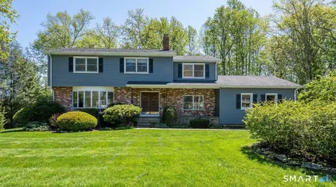 67 Hillside Ln, Monroe, CT 06468