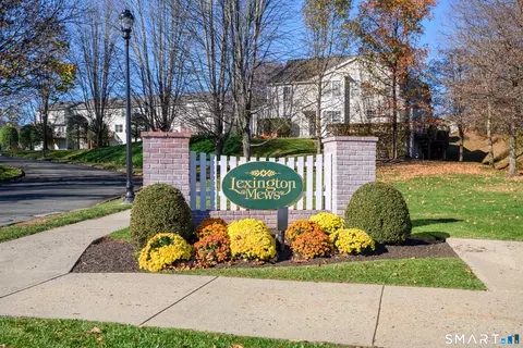 1705 Eaton Ct #1705, Danbury, CT 06811