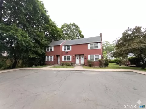 40 Grove St #B, Manchester, CT 06042