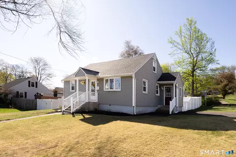 4 Rosemont Ave, Bristol, CT 06010