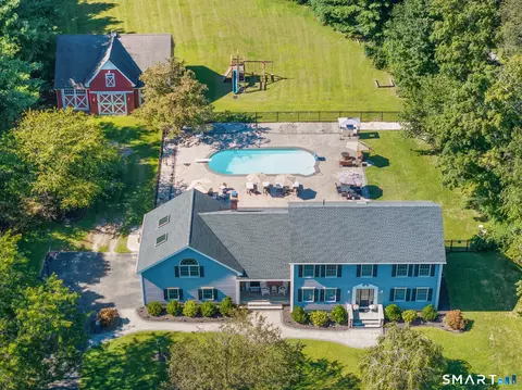 1 Limekiln Ct, Bethel, CT 06801