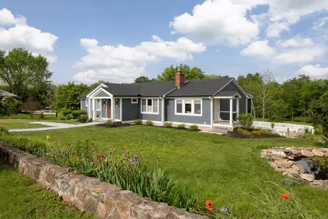 35 Emmons Ln, North Canaan, CT 06018