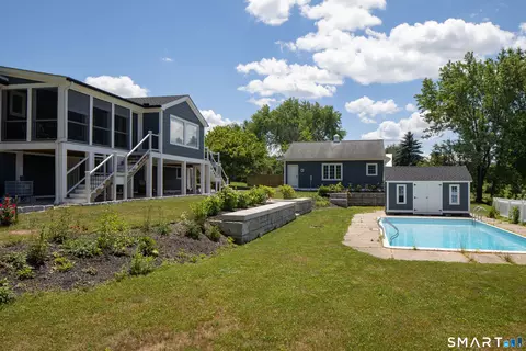 35 Emmons Ln, North Canaan, CT 06018
