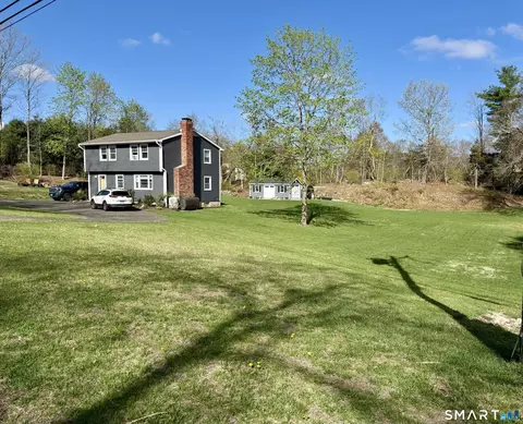 19 Botsford Hill Rd, Newtown, CT 06470