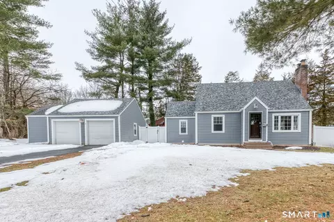 11 Charter Rd, Wethersfield, CT 06109