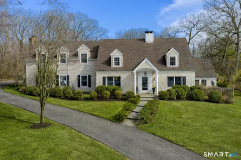 9 Point O Woods Rd S, Darien, CT 06820