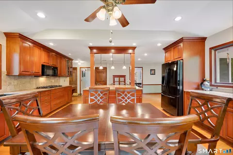 Kitchen - 78 Benedict Rd, Monroe, CT 06468 photo 1 of 3