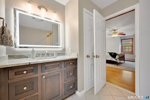 Bath - 78 Benedict Rd, Monroe, CT 06468 photo 1 of 2