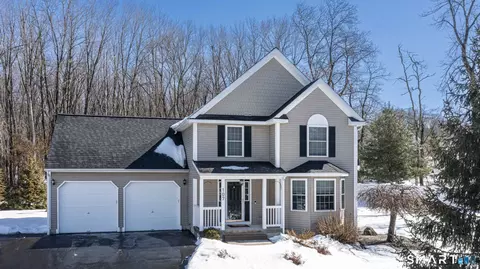 107 Amherst Dr, Manchester, CT 06042