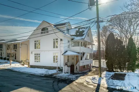 22 Ingraham St, Bristol, CT 06010
