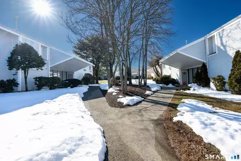 121 Florence Rd #2B, Branford, CT 06405