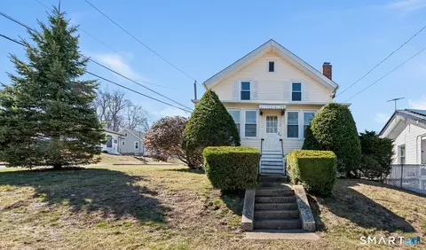 18 Oak St, Terryville, CT 06786