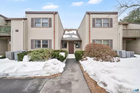 1011 Twin Circle Dr #1011, South Windsor, CT 06074