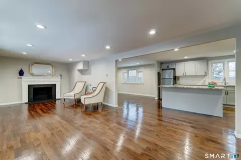 669 Hartford Tpke, Hamden, CT 06517