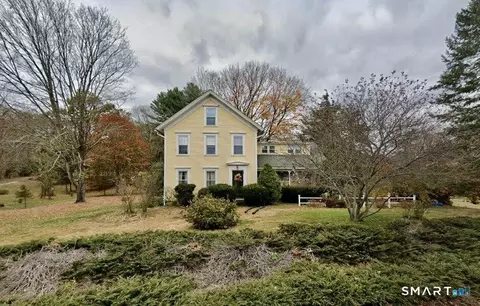 65 Clark Gates Rd, Moodus, CT 06469