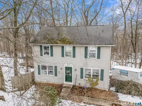 210 Johnson St, Naugatuck, CT 06770