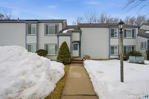 176 Candlewood Dr #176, South Windsor, CT 06074