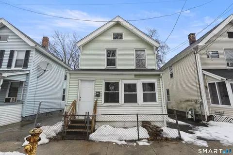 39 Arthur St, New Haven, CT 06519