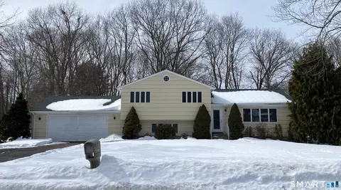 36 Corey Rd, North Haven, CT 06473