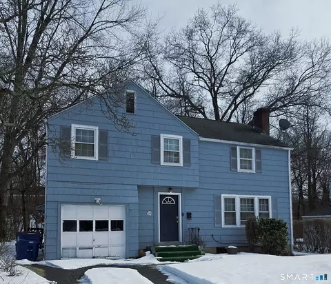 125 Lowin Ave, New Haven, CT 06515