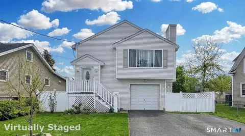 24 Matthews St, Milford, CT 06460