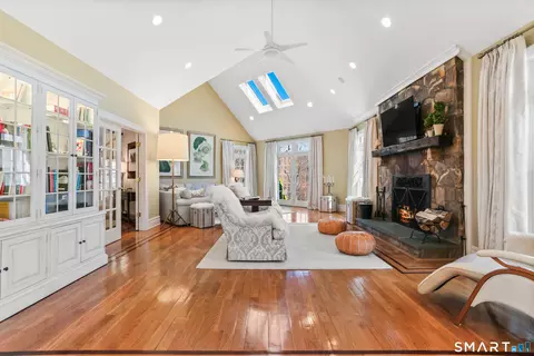 Living - 314 Georgetown Rd, Weston, CT 06883 photo 3 of 5