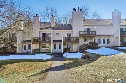 8 Rose Ln #24-5, Danbury, CT 06811