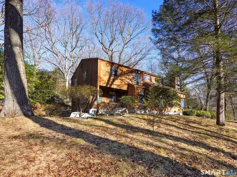 24 Grey Hollow Rd, Norwalk, CT 06850