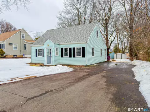 21 Skipper St, New Britain, CT 06053