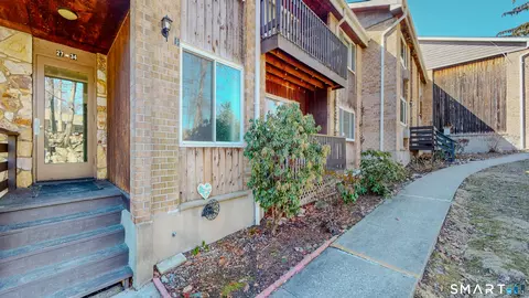 333 Vincellette St #27, Bridgeport, CT 06606