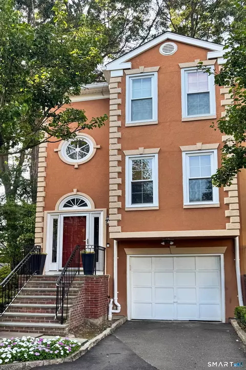 2675 Park Ave #26, Bridgeport, CT 06604
