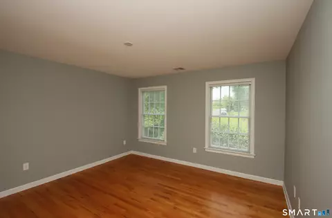 Bedroom - 11 Long Meadow Ln, Redding, CT 06896 photo 3 of 5