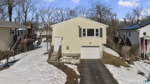 229 Homeside Ave, West Haven, CT 06516