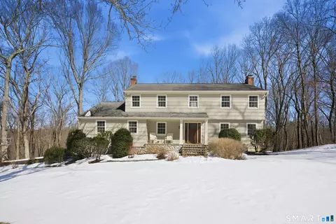 126 Rolling Hills Dr, Fairfield, CT 06824