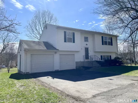 2304 Durham Rd, Madison, CT 06443