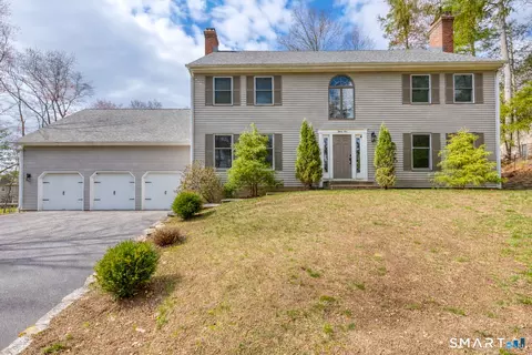 35 High Gate Dr, Avon, CT 06001