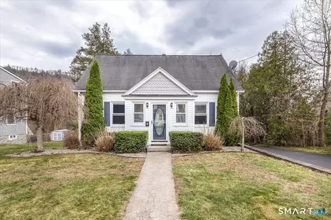 22 Avenue B, Beacon Falls, CT 06403