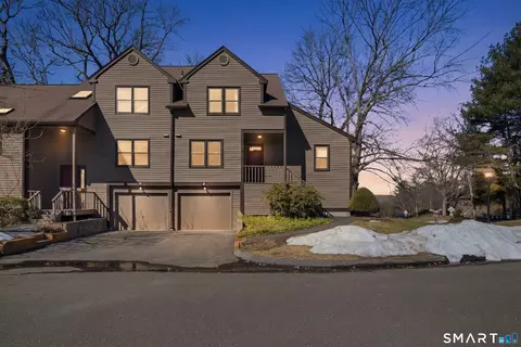 4 Rolling Ridge Rd #4, Monroe, CT 06468