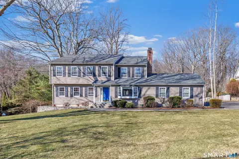 50 Summersweet Pl, Stratford, CT 06614