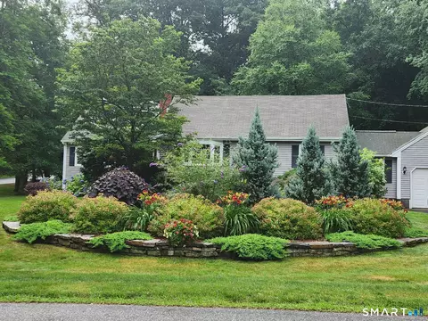 44 Reed Rd, Tolland, CT 06084