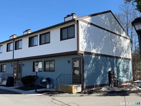 27 Crows Nest Ln #12I, Danbury, CT 06810