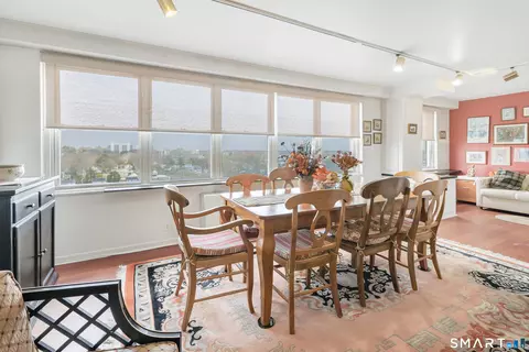 2625 Park Ave #14J, Bridgeport, CT 06604